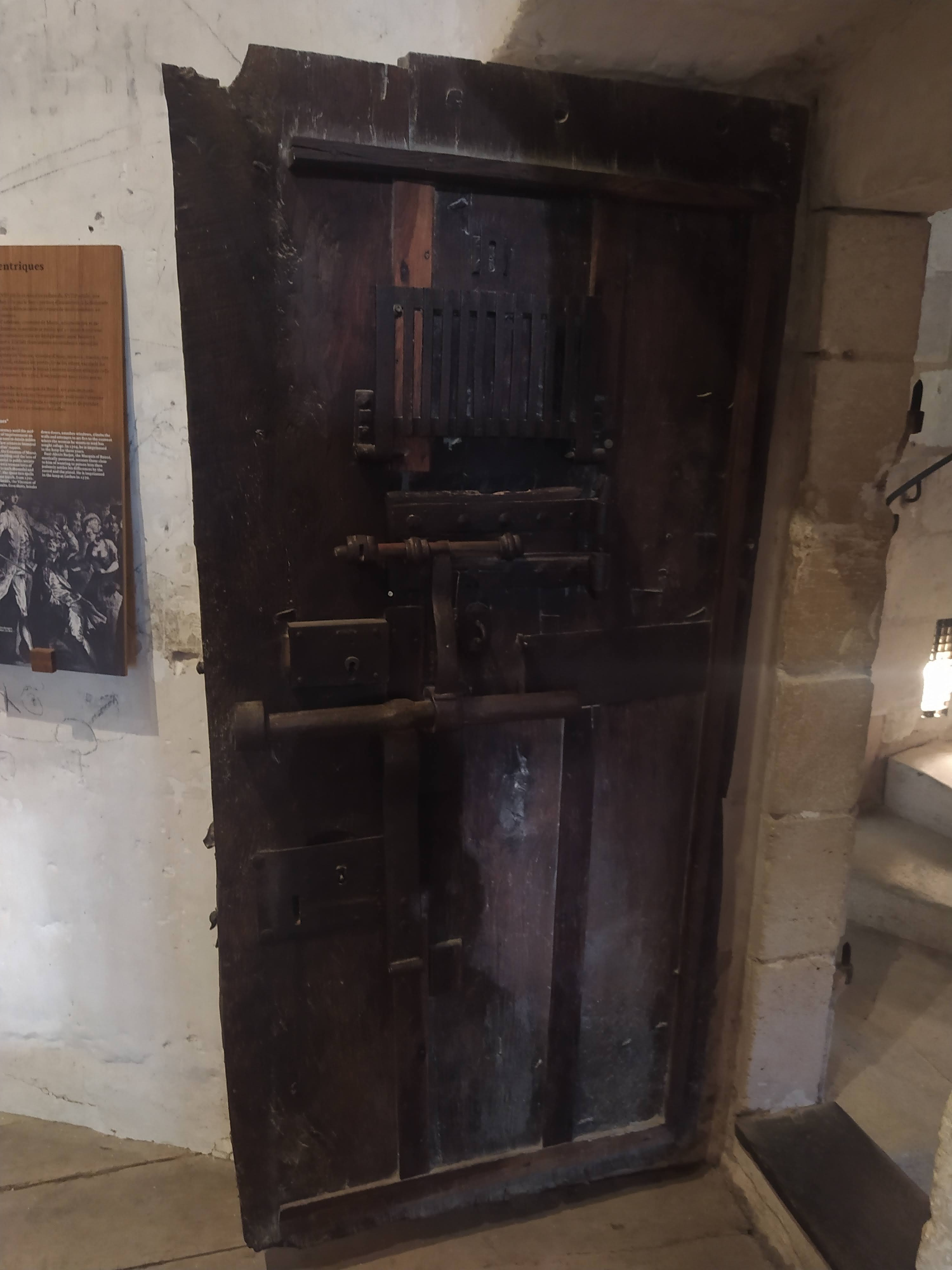 Photo n° 23 de l'avis de Phil. fait le 30/04/2022 à 11:23