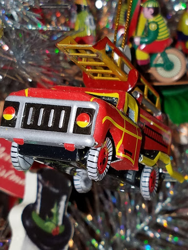 Gift Shop «Hazel», reviews and photos, 1902 W Montrose Ave, Chicago, IL 60613, USA