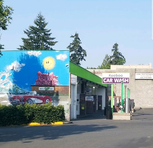 Keeboo Car Wash @ 168thSt SW en Lynnwood
