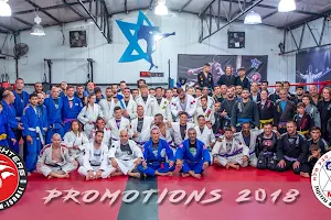MMA Israel: הגנה עצמית, קרב מגע, גיו ג׳יטסו ואיגרוף בנתניה image