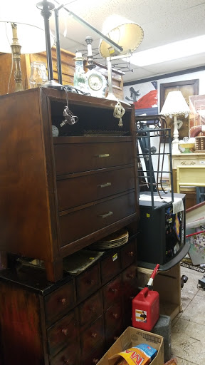 Thrift Store «Second Chance Thrift Store», reviews and photos, 14722 NE 16th Ave, Miami, FL 33161, USA