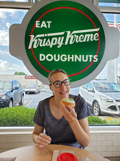 Bakery «Krispy Kreme Doughnuts», reviews and photos, 3860 S Campbell Ave, Springfield, MO 65807, USA