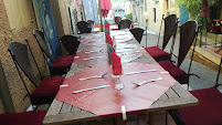 Atmosphère du Restaurant marocain Le Thé à la Menthe vous fait découvrir la cuisine marocaine à Vaison-la-Romaine - n°3