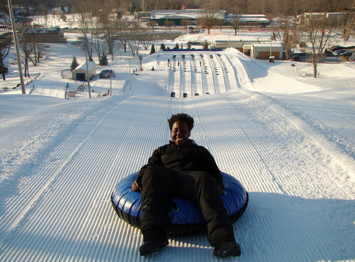 Resort «White Lightning Snowtubing at the Fernwood Winter Fun Center», reviews and photos, 124 Golf Dr #2, East Stroudsburg, PA 18302, USA