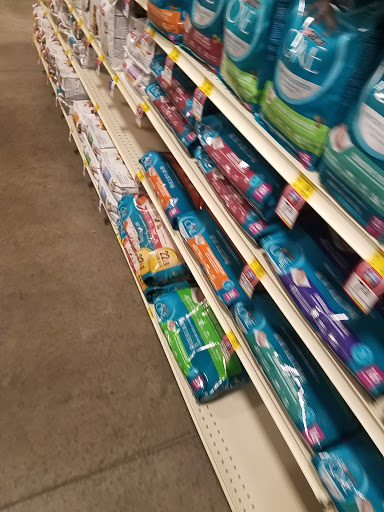 Pet Supply Store «PetSmart», reviews and photos, 355 Howe Ave, Cuyahoga Falls, OH 44221, USA