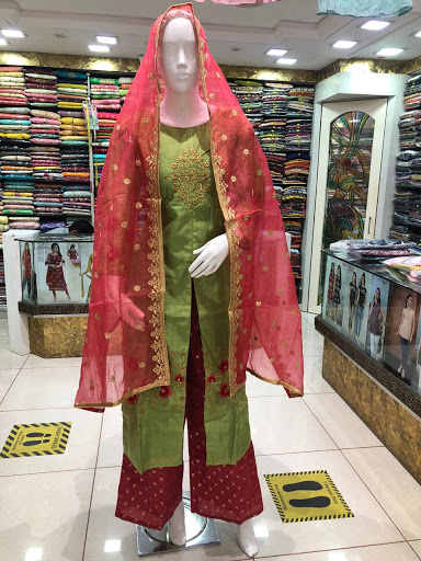Simran Store - Western Wear & Indian Wear For Women, Dadar West, Mumbai | Plus Size Clothing In Mumbai