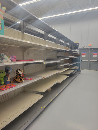 Discount Store «Walmart», reviews and photos, 44575 Mound Rd, Sterling Heights, MI 48314, USA