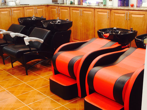 Nail Salon «Hair and Nail Designers», reviews and photos, 17995 Dumfries Shopping Plaza, Dumfries, VA 22026, USA