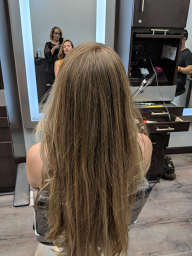 Hair Salon «Essence Salon», reviews and photos, 826 W Dana St, Mountain View, CA 94041, USA