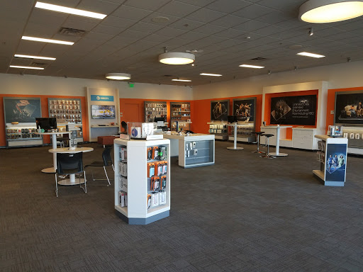 Cell Phone Store «AT&T Authorized Retailer», reviews and photos, 925 Co Rd E East #170, Vadnais Heights, MN 55127, USA