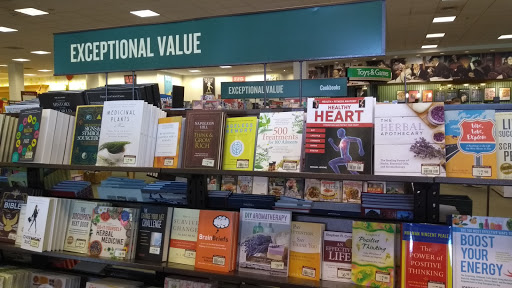 Book Store «Barnes & Noble», reviews and photos, 801 Lehigh Lifestyle Center, Whitehall, PA 18052, USA
