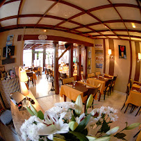 Atmosphère du Restaurant Le Grain de Sel - Chaumont - n°8