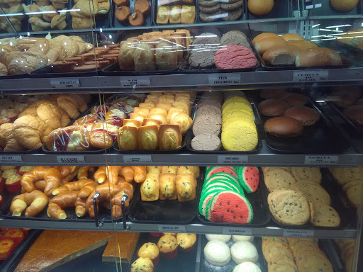 Grocery Store «Fiesta Mart Inc», reviews and photos, 3434 W Illinois Ave, Dallas, TX 75211, USA