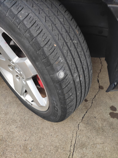 Tire Shop «Town Car Repair», reviews and photos, 301 S Glebe Rd, Arlington, VA 22204, USA