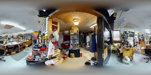 Pawn Shop «Fifth Avenue Jewelry & Pawn», reviews and photos, 8201 US-19, Port Richey, FL 34668, USA