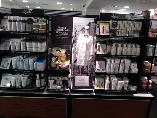Cosmetics Store «SEPHORA», reviews and photos, 1244 3rd St, Santa Monica, CA 90401, USA