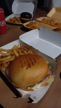 Aliment-réconfort du Restauration rapide Allô Burger à Coursan - n°4