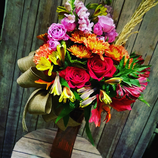 Florist «Rockwood Flower Shop», reviews and photos, 32723 Fort Rd, Rockwood, MI 48173, USA