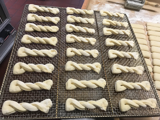 Donut Shop «Kinly Donuts», reviews and photos, 2000 W Manchester Ave, Los Angeles, CA 90047, USA