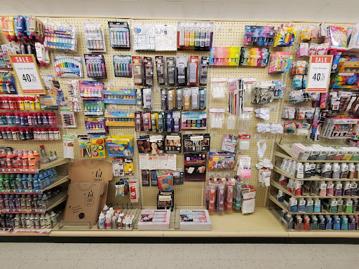 Craft Store «Hobby Lobby», reviews and photos, 255 W Roosevelt Rd, Lombard, IL 60148, USA