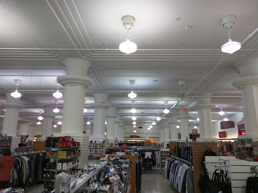 Department Store «T.J. Maxx», reviews and photos, 50 N Illinois St, Indianapolis, IN 46204, USA