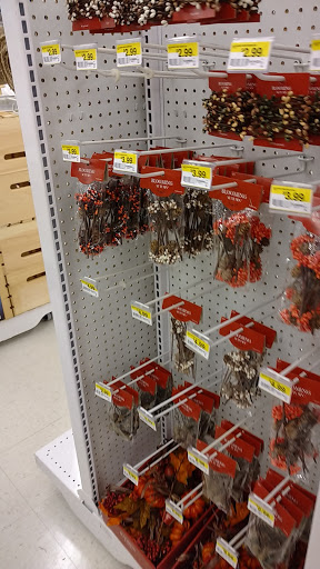 Fabric Store «Jo-Ann Fabrics and Crafts», reviews and photos, 20550 E 13 Mile Rd, Roseville, MI 48066, USA