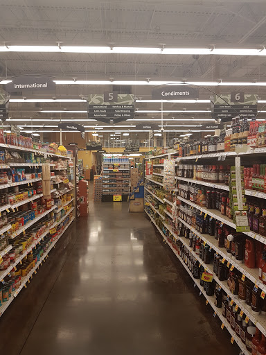 Grocery Store «Kroger», reviews and photos, 2121 Lawrenceville-Suwanee Rd, Suwanee, GA 30024, USA