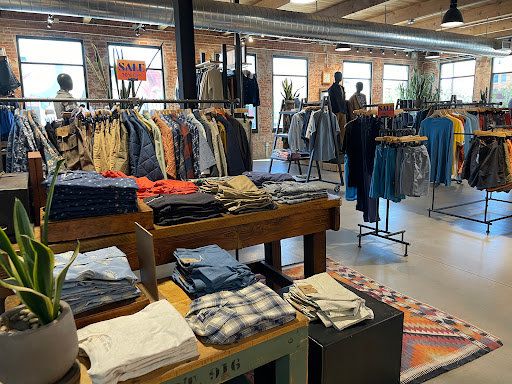 Clothing Store «Patagonia Denver», reviews and photos, 1431 15th St, Denver, CO 80202, USA