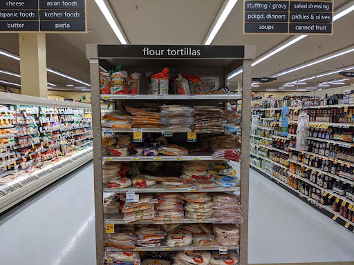 Grocery Store «Safeway», reviews and photos, 1026 Hunt Ave, St Helena, CA 94574, USA