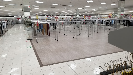 Clothing Store «Burlington Coat Factory», reviews and photos, 3800 US-98 #510, Lakeland, FL 33809, USA