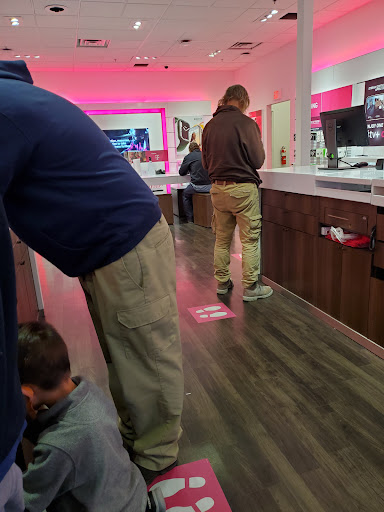 Cell Phone Store «T-Mobile», reviews and photos, 7168 Plaza Center Dr Suite 110, West Jordan, UT 84084, USA