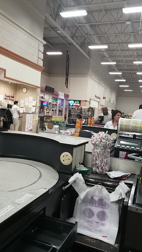 Grocery Store «Food Town | North Sam Houston», reviews and photos, 2770 North Sam Houston Pkwy W, Houston, TX 77038, USA