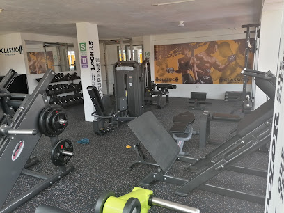 Classic fitness gym - F2GQ+QM5, Cusco 08006, Peru