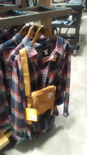 Clothing Store «Carhartt», reviews and photos, 5800 Cass Ave, Detroit, MI 48202, USA