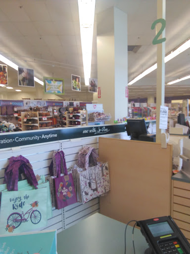 Fabric Store «Jo-Ann Fabrics and Crafts», reviews and photos, 5487 Dressler Rd NW, North Canton, OH 44720, USA