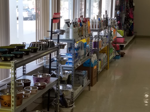Pet Supply Store «Happy Tails Pet Supply Outlet», reviews and photos, 7342 Broad St, Brooksville, FL 34601, USA