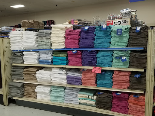 Discount Store «Roses», reviews and photos, 501 Adams Ave, Philadelphia, PA 19120, USA