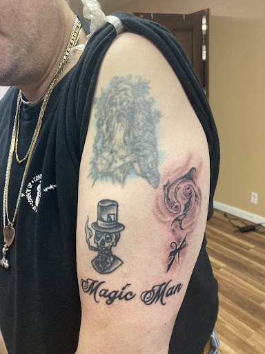 Explore dreamcatcher tattoo ideas, creative tattoo ideas in Albuquerque, available at Albuquerque Ink tattoo College Plaza
