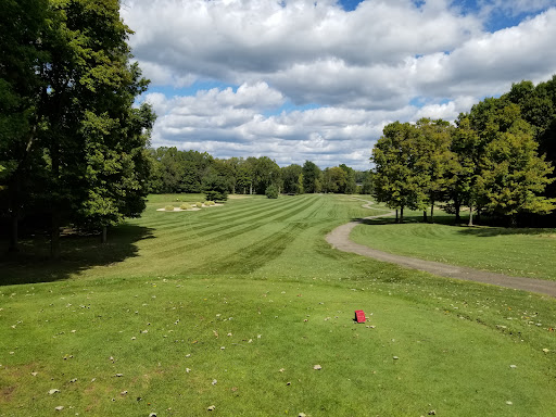 Golf Course «Chapel Hill Golf Course», reviews and photos, 7516 Johnstown Rd, Mt Vernon, OH 43050, USA
