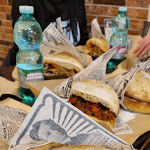 Photo n°4 de l'avis de Marco.K fait le 04/10/2023 à 00:55 sur le  Banana Food & Game Paninoteca à Rome