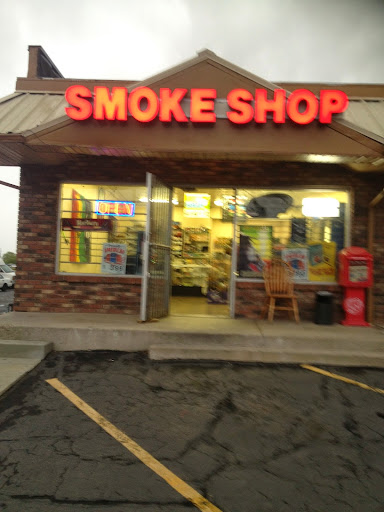Tobacco Shop «AM SMOKE SHOP», reviews and photos, 1401 State St, Orem, UT 84057, USA
