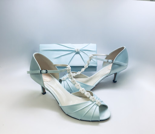 Shoe Store «Signature Shoes», reviews and photos, 271 Westwood Ave, Westwood, NJ 07675, USA