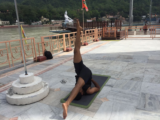 Pujausya Yoga - Delhi Ashtanga Yoga Shala