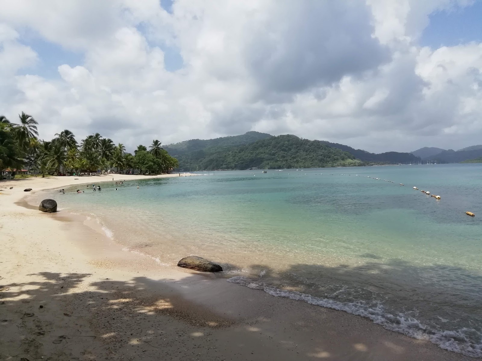 Photo of Isla Grande Beach and the settlement