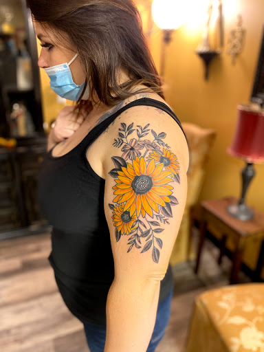 Explore free bird tattoo ideas, creative tattoo ideas in Warner Robins, available at Untold Pain Tattoo Studio