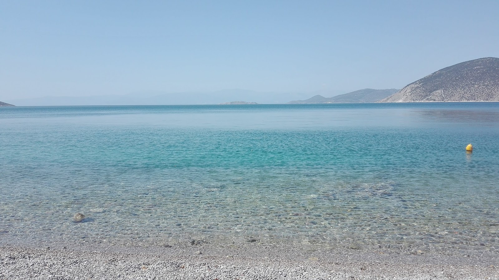 Agios Nikolaos beach的照片 具有非常干净级别的清洁度