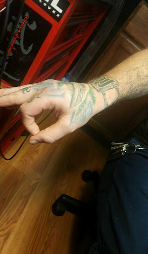 Tattoo Shop «Dermawerx Tattoo», reviews and photos, 9853 Silverdale Way NW STE 107, Silverdale, WA 98383, USA