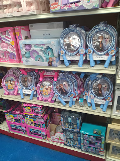 Department Store «Lot-less Closeouts», reviews and photos, 3155 Amboy Rd, Staten Island, NY 10306, USA