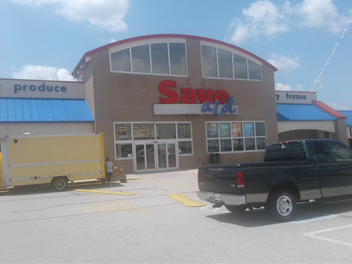 Grocery Store «Save-A-Lot», reviews and photos, 229 Interstate Dr, Crossville, TN 38555, USA
