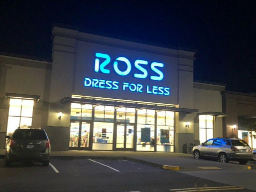 Clothing Store «Ross Dress for Less», reviews and photos, 3255 SW Cedar Hills Blvd, Beaverton, OR 97005, USA